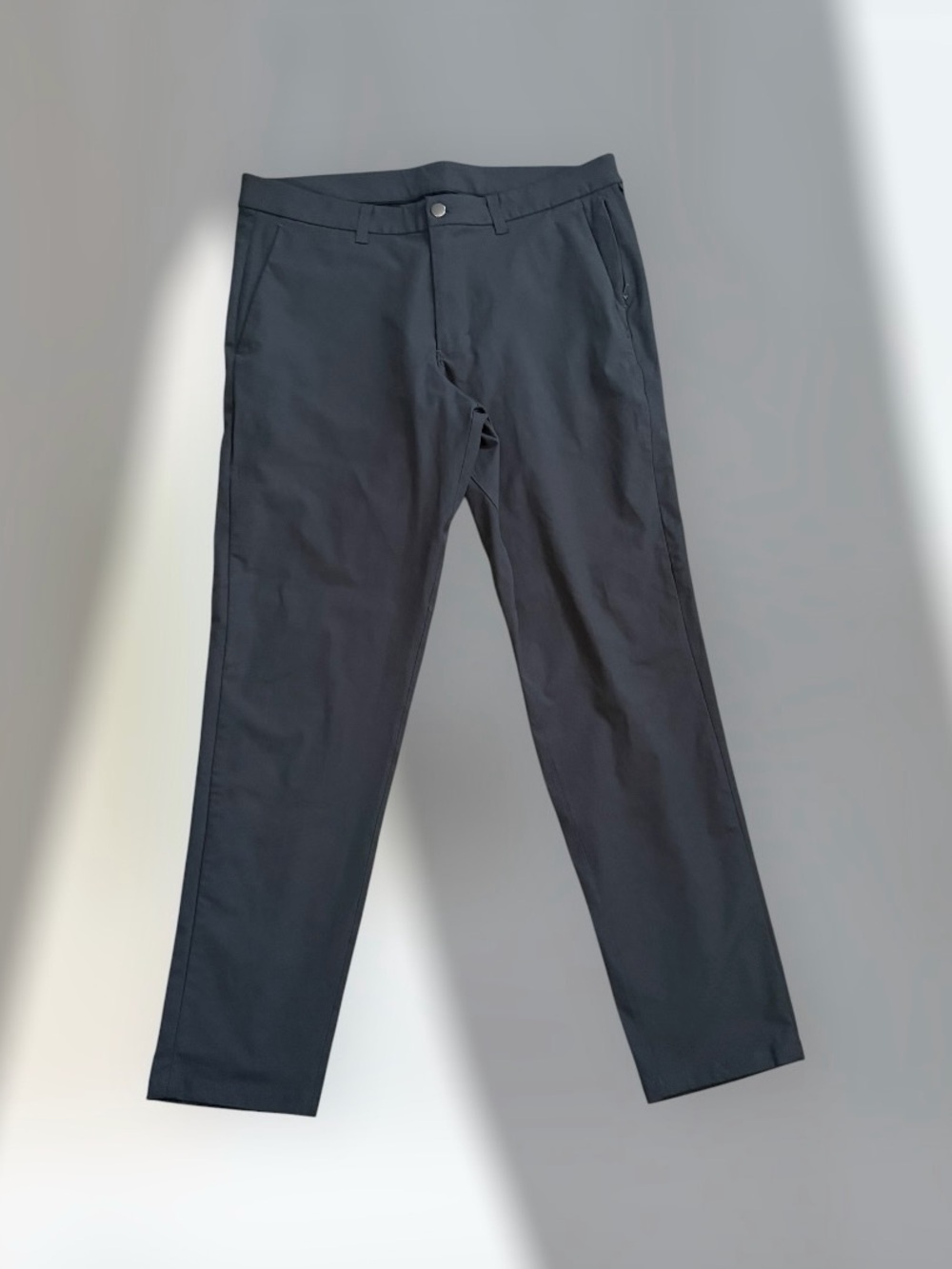 Men’s Lululemon Commission Pant Classic
34" *Canvas
Graphite Gray - Picture 4 of 5